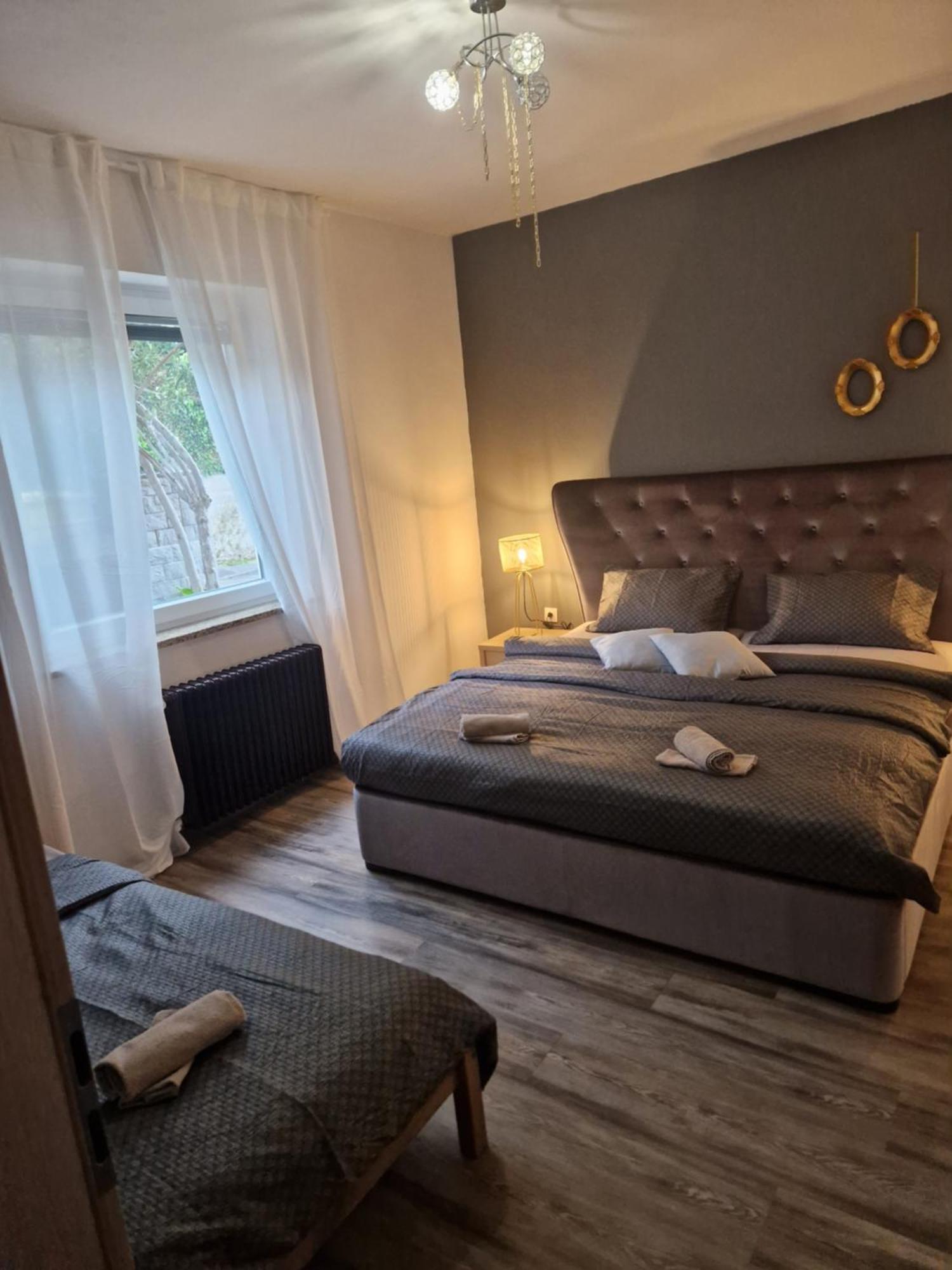 Apartmans Robo Capodistria Esterno foto
