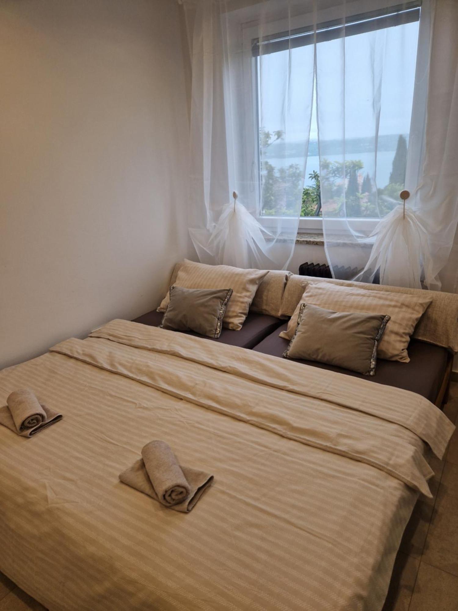 Apartmans Robo Capodistria Esterno foto