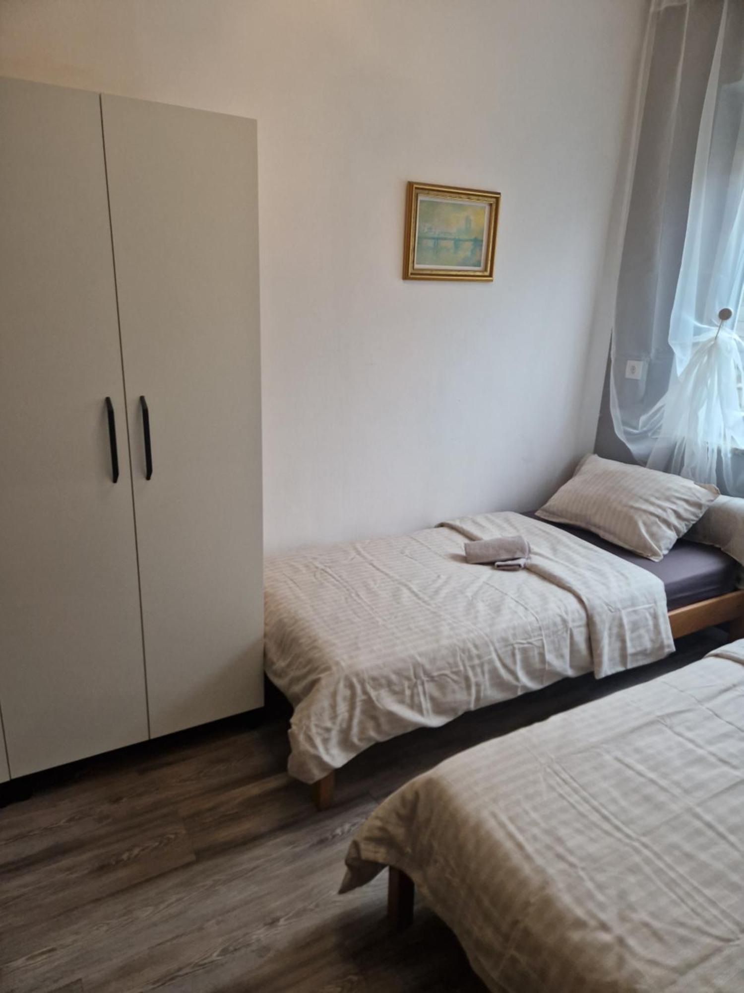 Apartmans Robo Capodistria Esterno foto