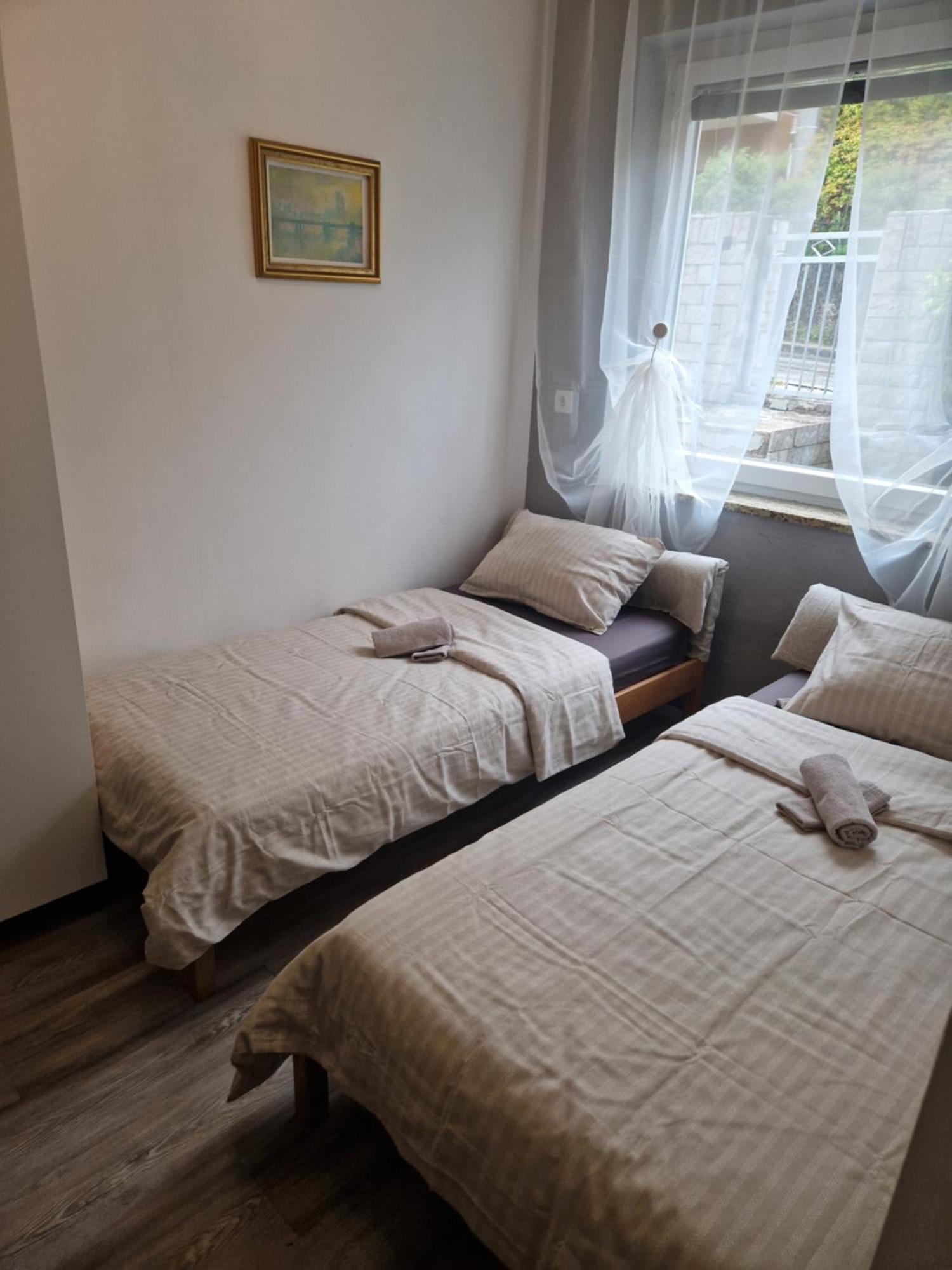 Apartmans Robo Capodistria Esterno foto